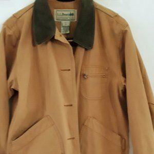 LL BEAN WOMANS SIZE MEDIUM CANVAS BARN COAT EUC